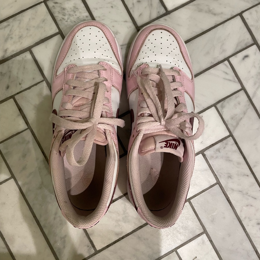 Nike DUNK LOW GS 'PINK FOAM'  Beetroot 6Y US 8 Djerf - Picture 6 of 6
